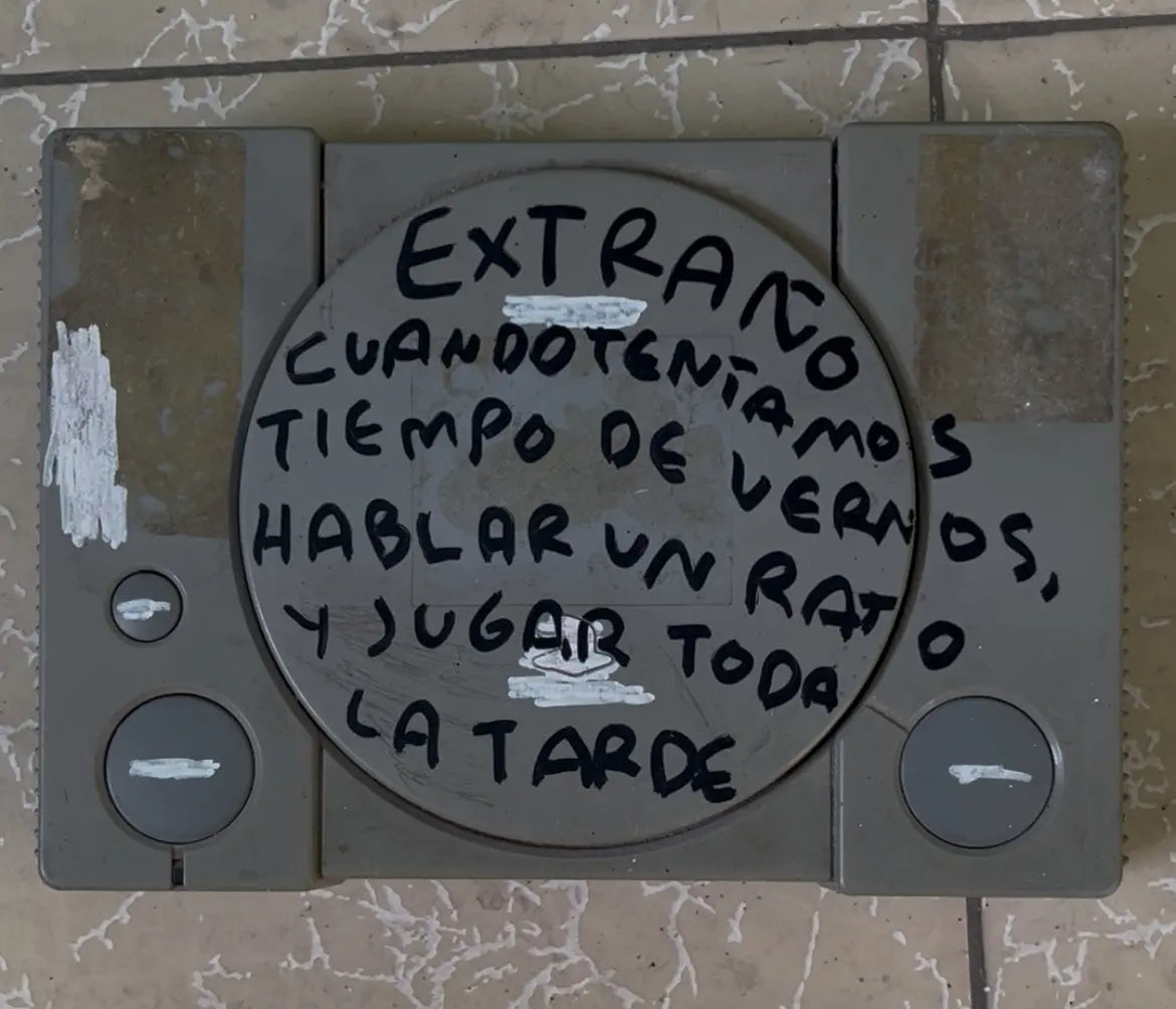 Playstation 1 coleccionable Tornagris Torna Gris - Artista Mexicano