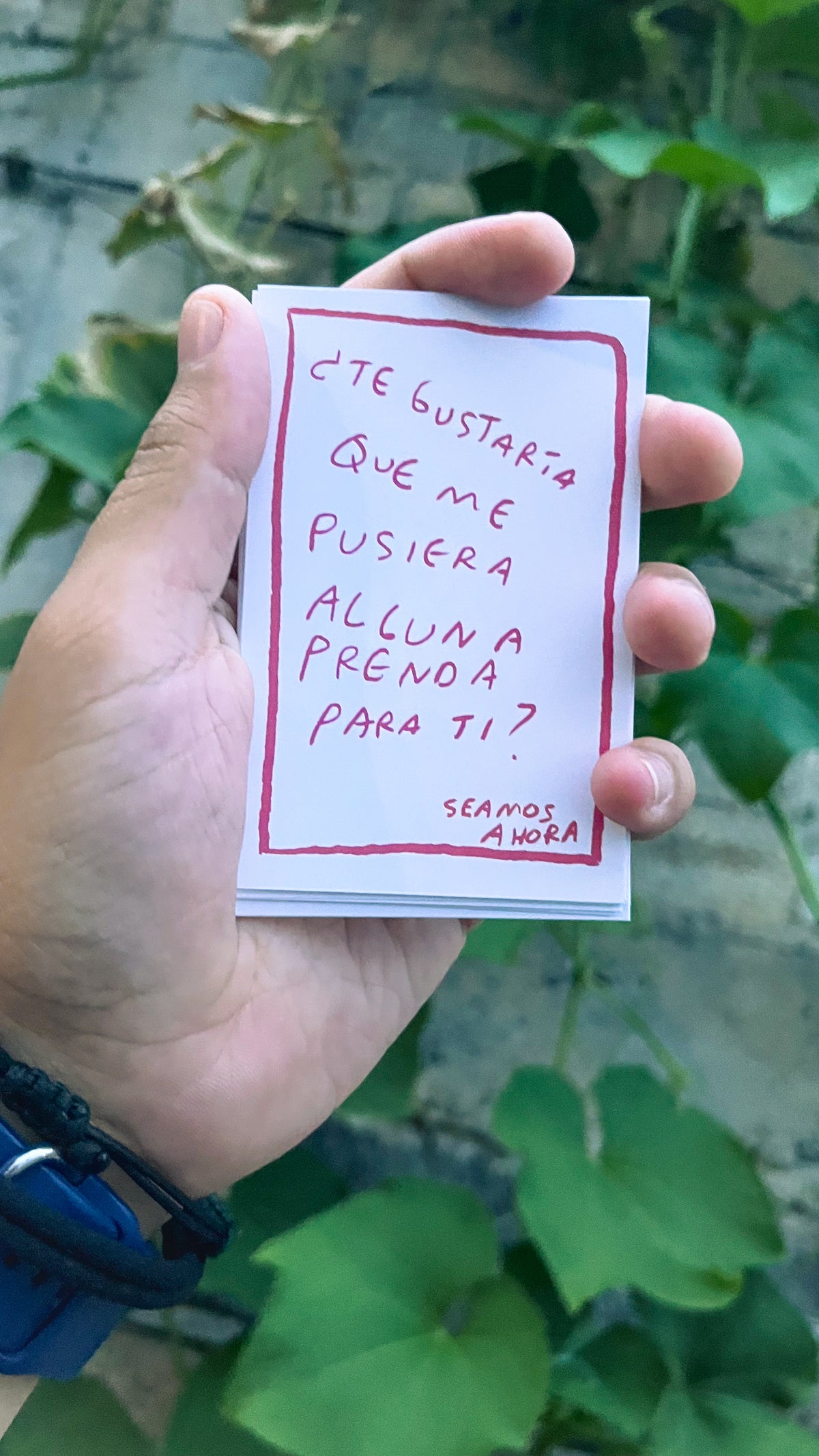 Seamos Nuestro Ahora | ADULTOS - Juego de Mesa de 70 Preguntas sin Filtro para Conectar