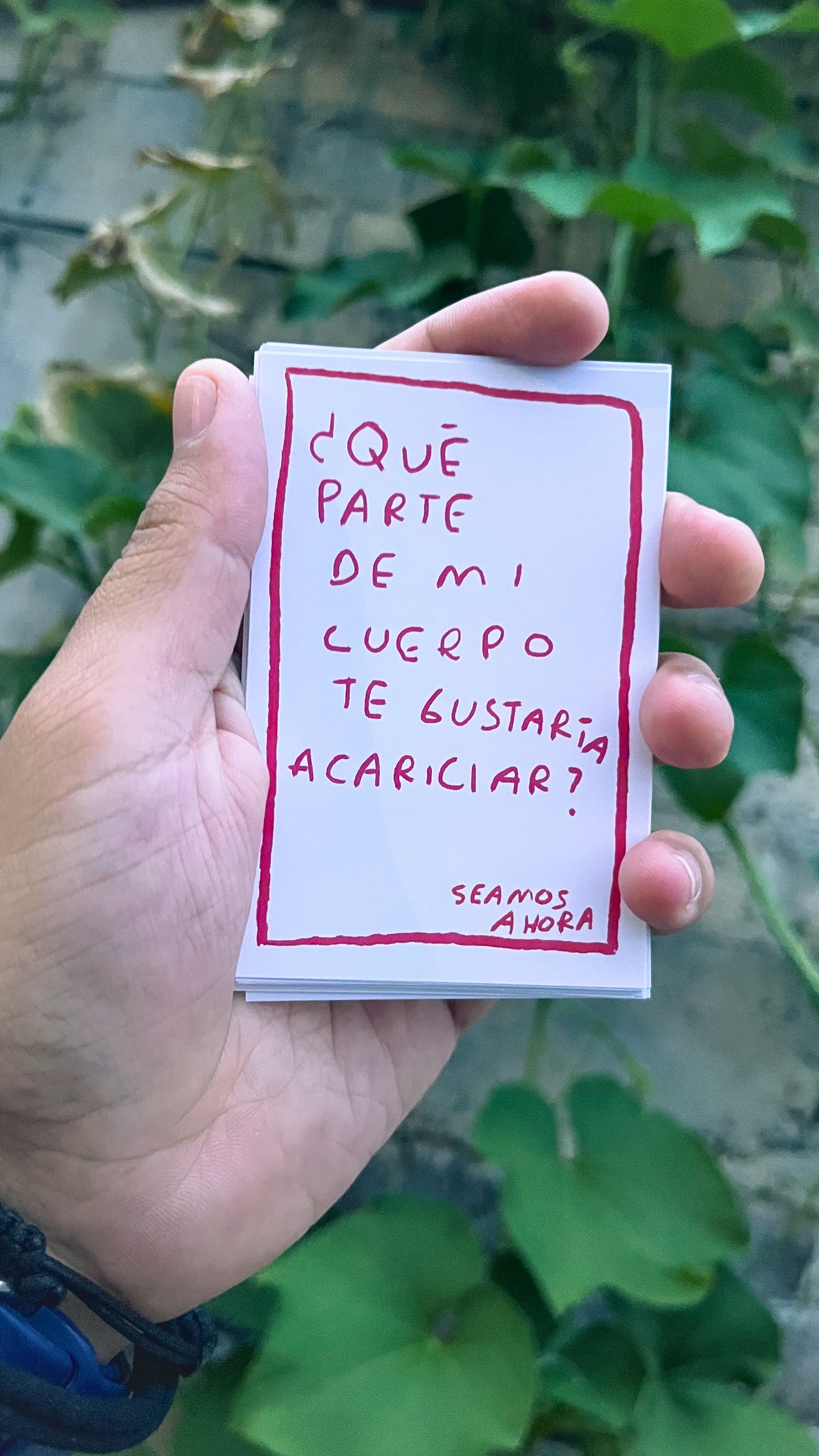Seamos Nuestro Ahora | ADULTOS - Juego de Mesa de 70 Preguntas sin Filtro para Conectar