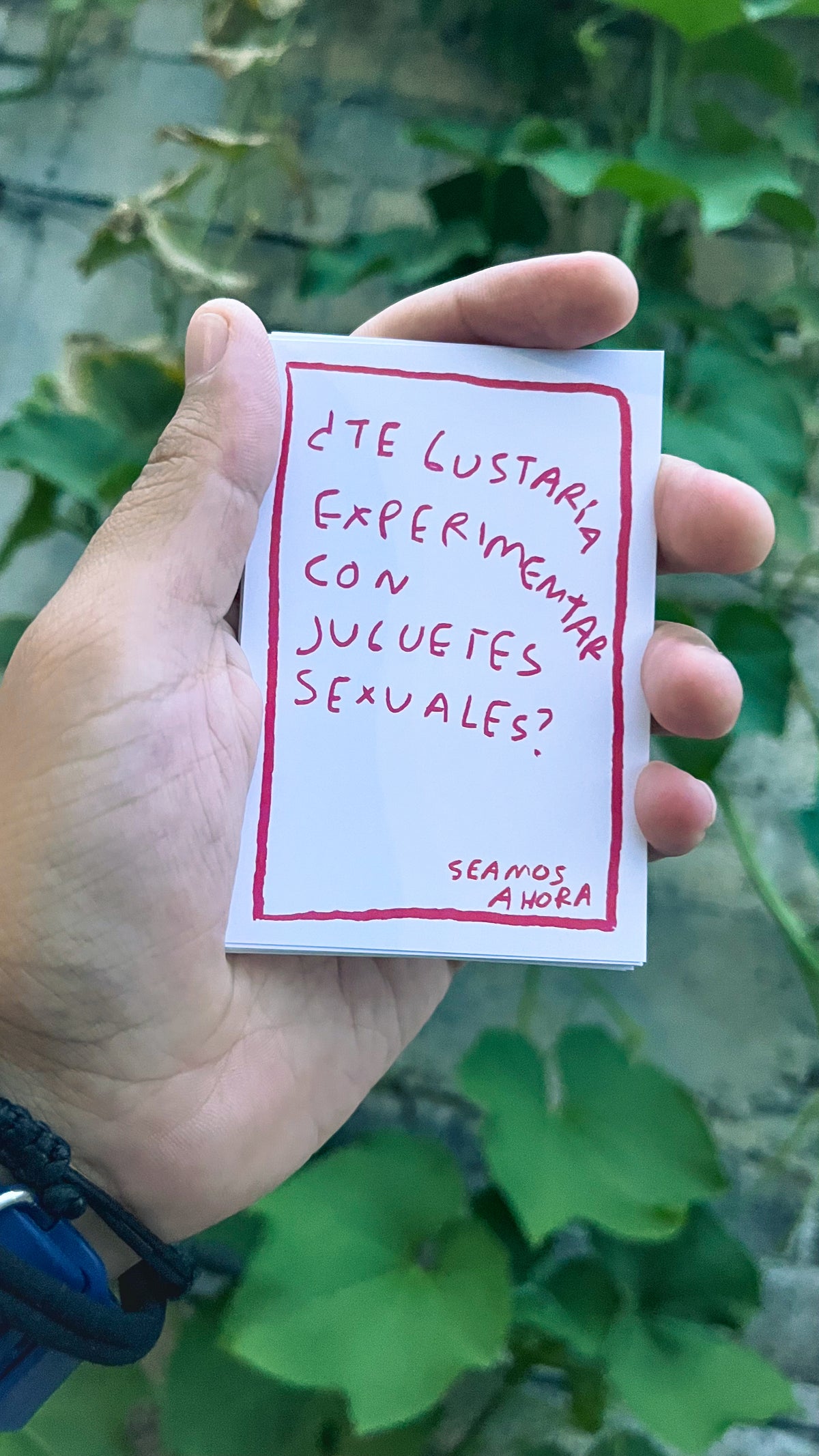Seamos Nuestro Ahora | ADULTOS - Juego de Mesa de 70 Preguntas sin Filtro para Conectar