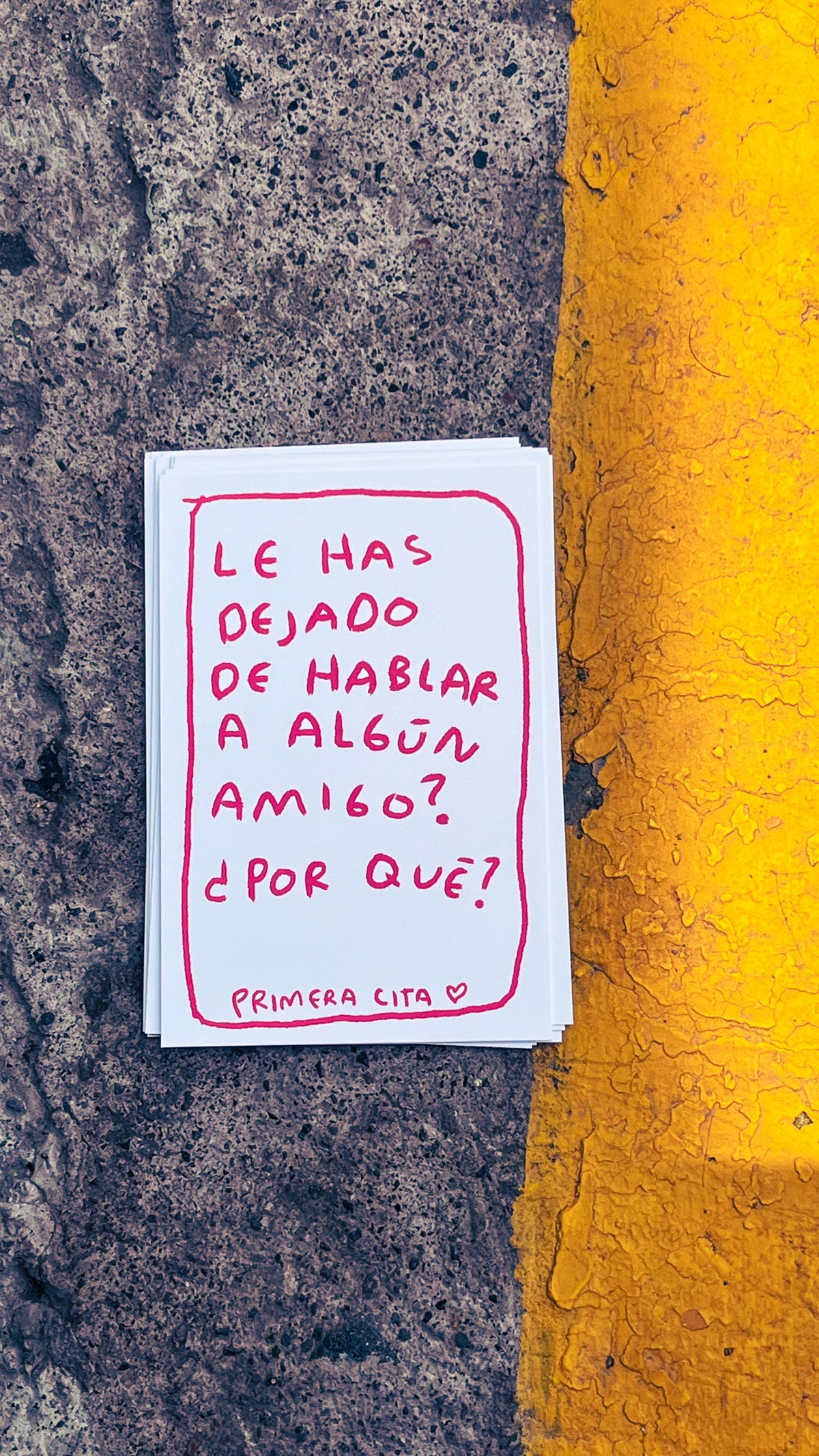Primera Cita | Juego de Mesa — 70 Preguntas para Conocerse y Romper el Hielo - Torna Gris - Artista Mexicano